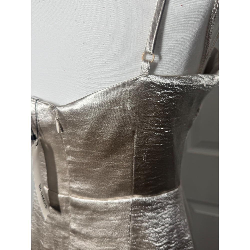 BB Dakota Metallic Ruffle Hem Cocktail Dress 6 Silver NWT BI408078 Tiered Mini - Picture 6 of 8